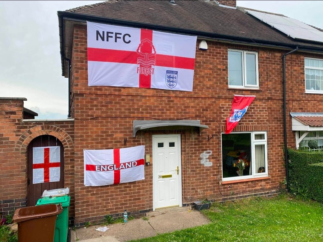 Custom Football Fan Flags UK | Terrace & Stadium Flags